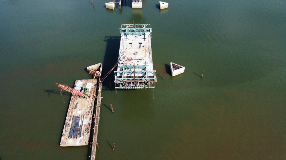 cầu bạch đằng (3).jpg