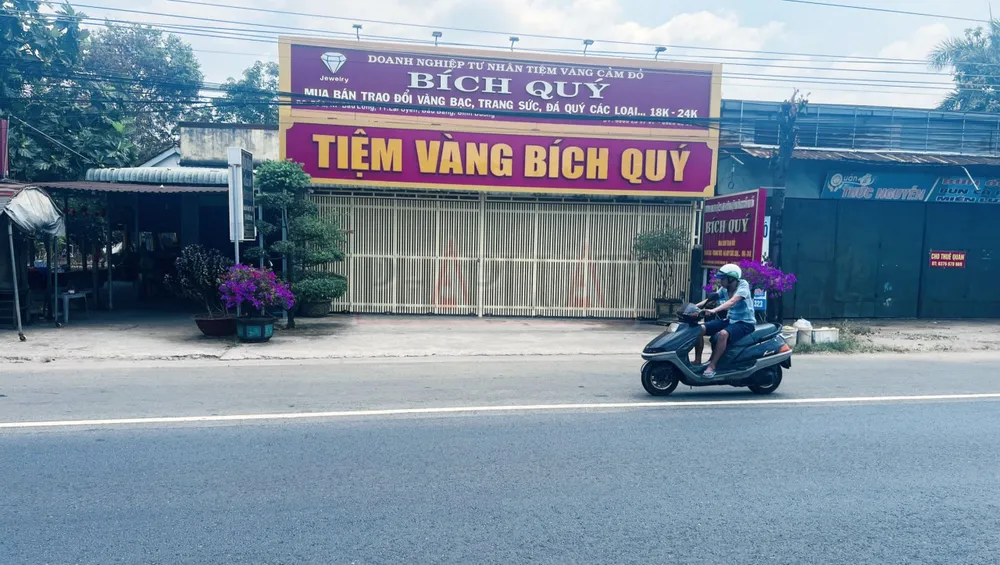 cướp tiệm vàng (3).jpg