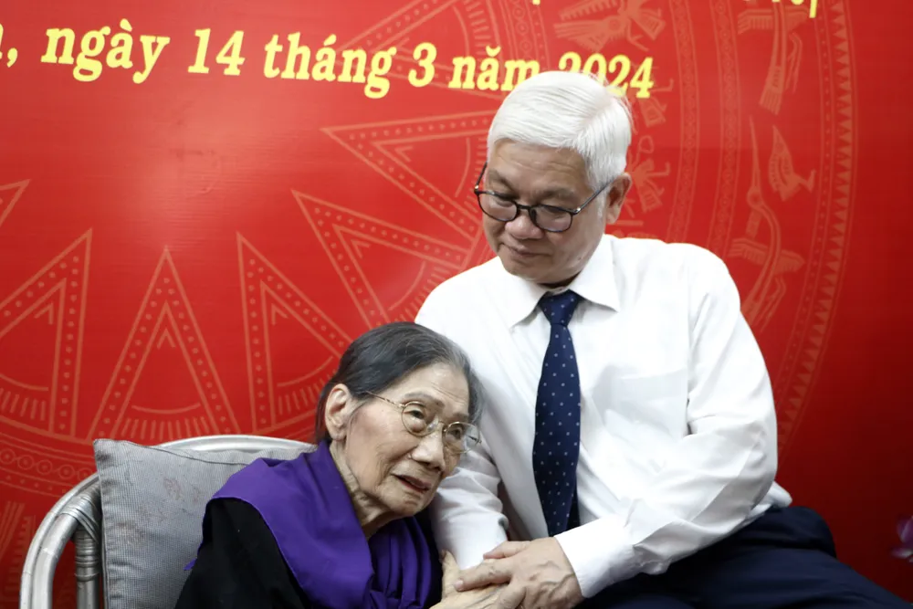 Nguyễn Văn Nên (1).JPG