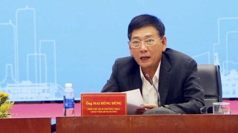 Ông Mai Hùng Dũng, Phó chủ tịch UBND tỉnh Bình Dương thông tin về diễn đàn hợp tác kinh tế Horasis Trung Quốc 2024. Ảnh: LA Horasis (5).JPG
