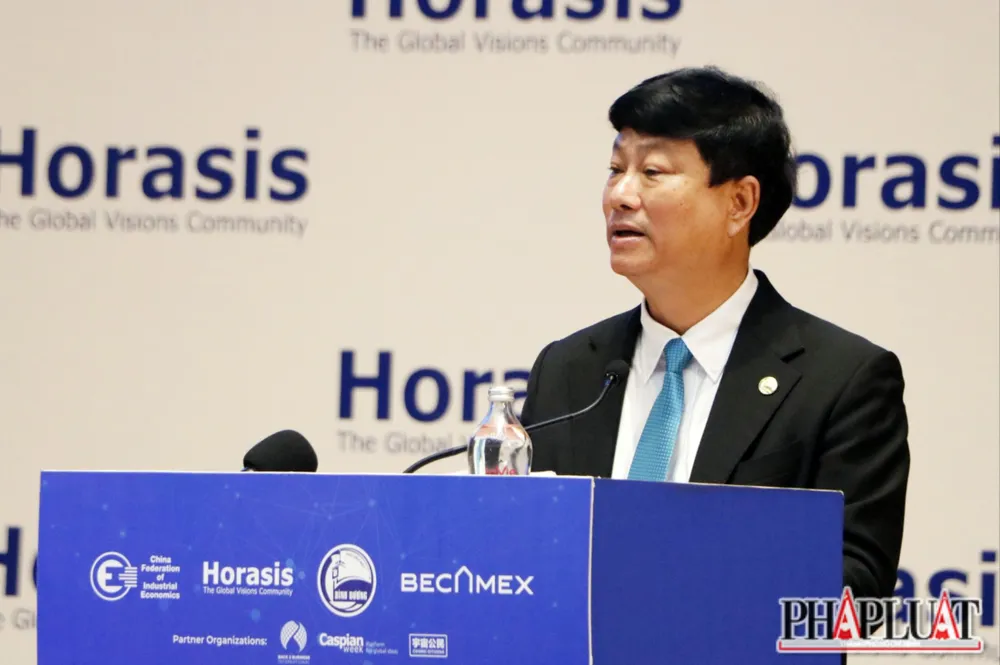 Ông Võ Văn Minh-Chủ tịch tỉnh Bình Dương phát biểu tại lễ khai mạc. phó thủ tướng (11).JPG