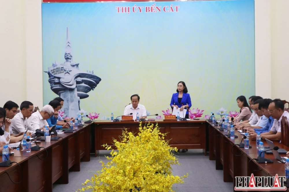 Bến Cát
