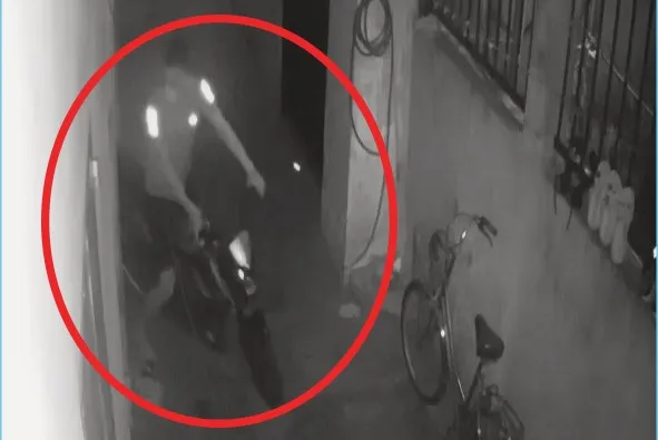 trộm đột nhập (1).jpg