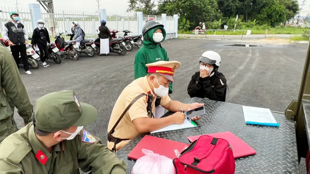 học sinh vi phạm (6).jpg