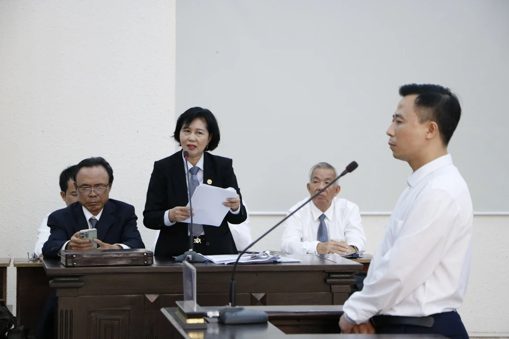 karaoke an phu (3).JPG