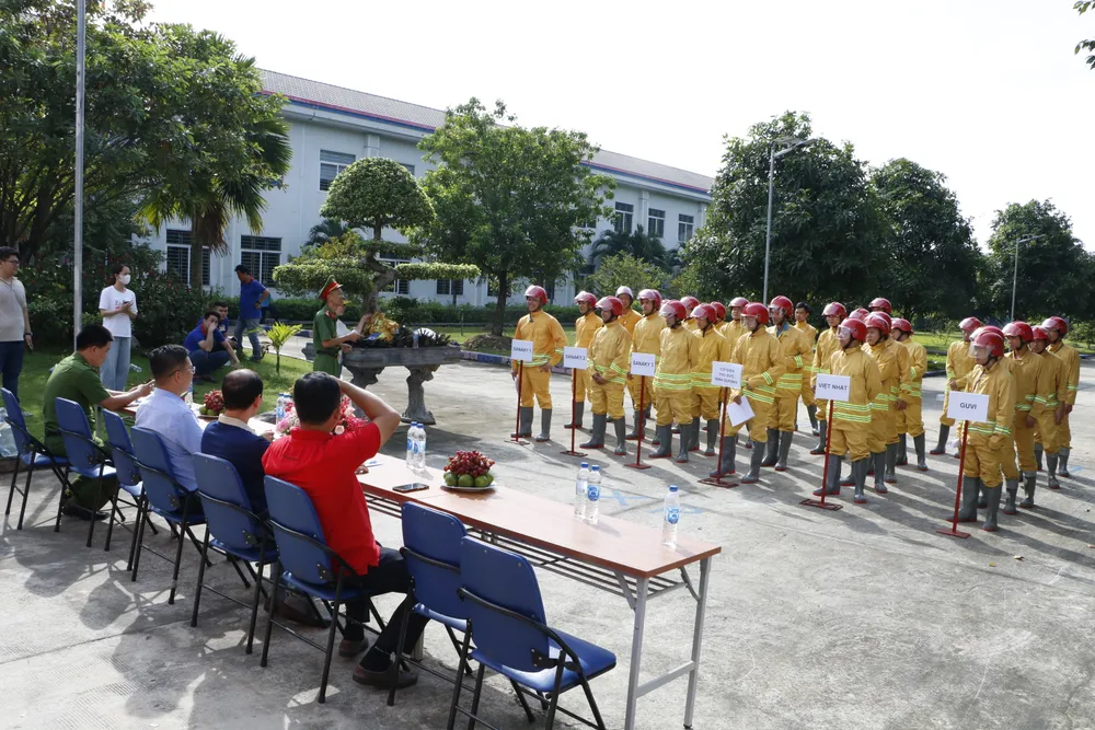 Công ty TNHH Điện tử điện lạnh Việt Nhật có 6 đội thi tham gia. _MG_0950.JPG