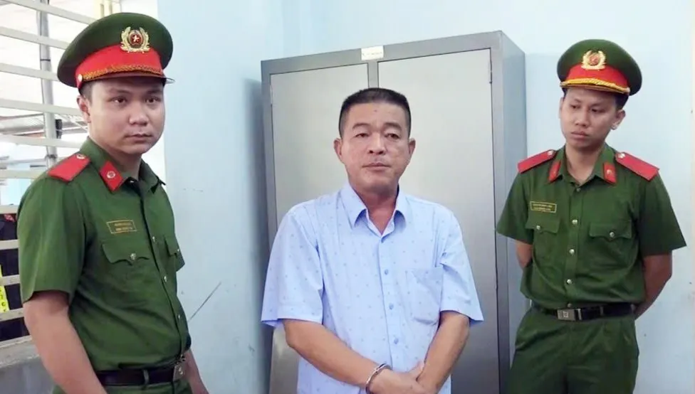 căn nhà trái phép (2).jpg