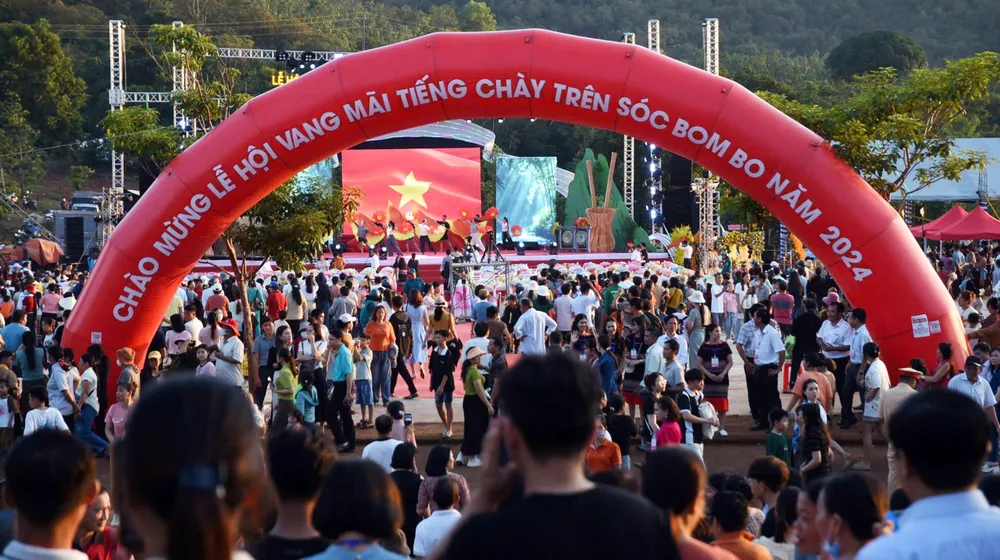 Kỉ lục Việt Nam (5).jpg