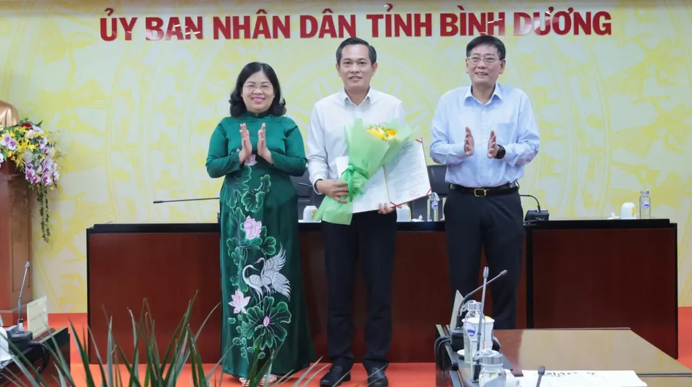 Trung tâm Phục vụ hành chính (5).jpg