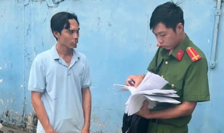 tài xế xe tải.jpg