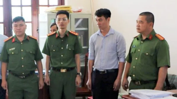 bị khởi tố (4).jpg