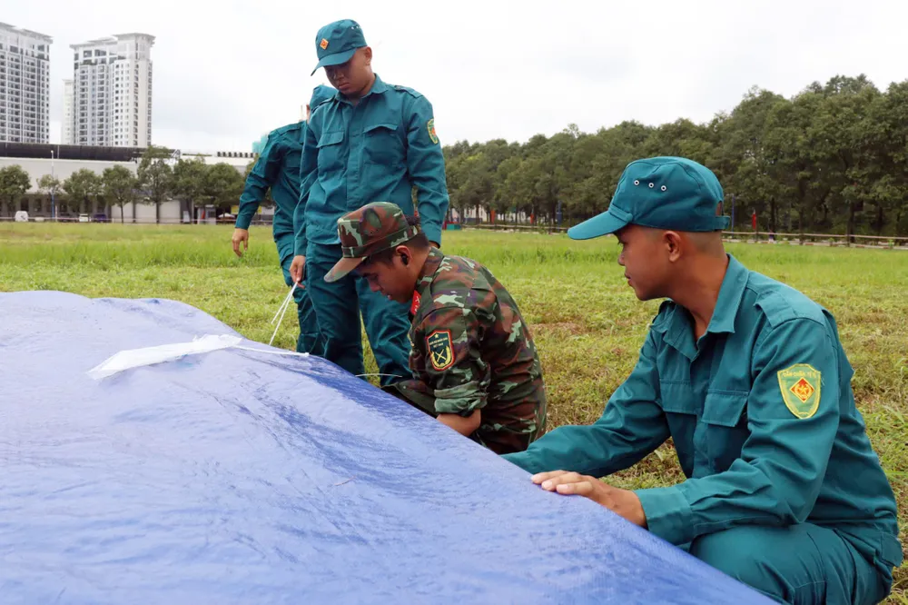 bắn pháo hoa (8).jpg