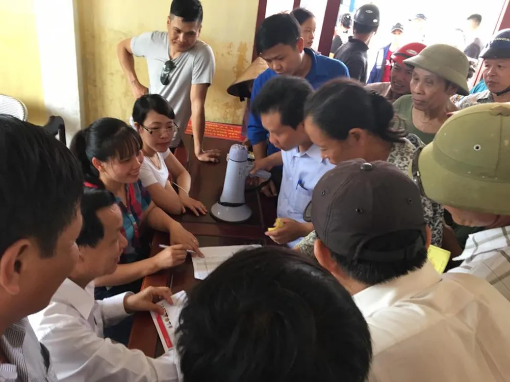 JFC Danang trao hơn 6 tỉ hỗ trợ bà con vùng lũ lụt ảnh 2