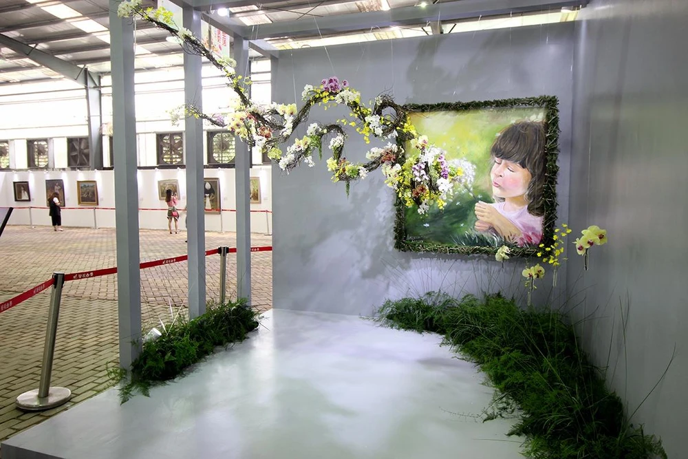 Tác phẩm “Oracle of Love” 