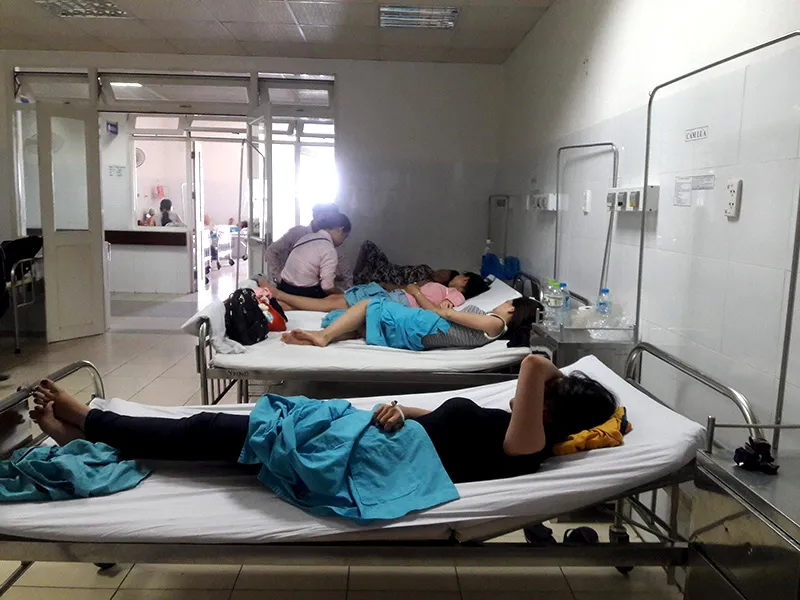 Cán bộ Vũng Tàu nhập viện vì ngộ độc tại Đà Nẵng ảnh 1