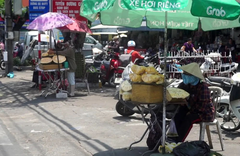 Đà Nẵng như lò lửa, trẻ nhập viện tăng, thiếu nước dùng ảnh 6