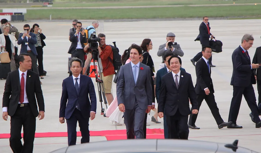 Dấu ấn phong cách của lãnh đạo các nền kinh tế APEC ảnh 15