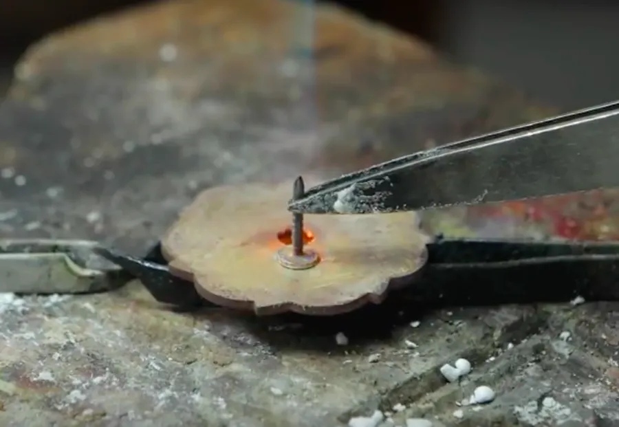 Giải mã các huy hiệu giành cho 21 lãnh đạo APEC 2017 ảnh 7