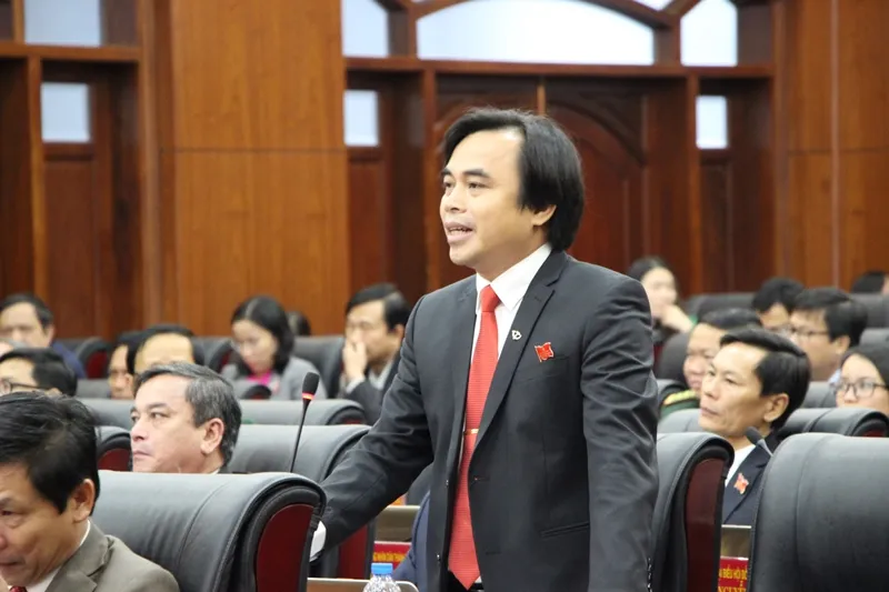 Đại biểu Đà Nẵng tranh luận về phí giữ xe bệnh viện ảnh 2