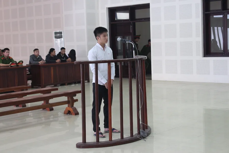 Bao trọn tầng quán cà phê, hạ sát người yêu rồi tự tử ảnh 1 Bao trọn tầng quán cà phê, hạ sát người yêu rồi tự tử ảnh 1