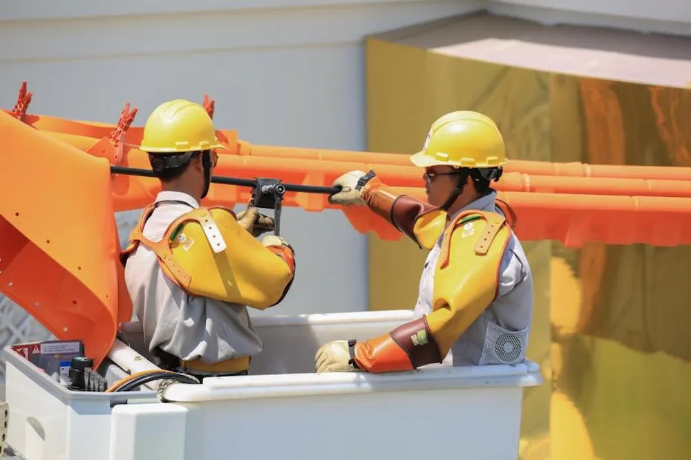 Tổng công ty Điện lực Miền Trung lãi trên 628 tỉ đồng ảnh 1