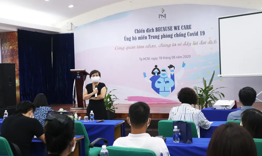 Cán bộ nhân viên PNJ góp 850 triệu cho Miền Trung chống dịch ảnh 2 Cán bộ nhân viên PNJ góp 850 triệu cho Miền Trung chống dịch ảnh 2