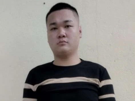 Phương bảo kê quán nhậu bị bắt. Ảnh: CACC. Bảo kê