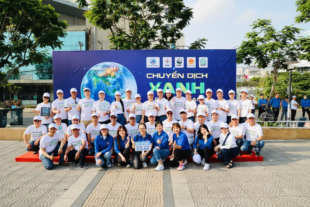 Sử dụng năng lượng tiết kiệm và hiệu quả là sứ mệnh của EVNCPC.jpg