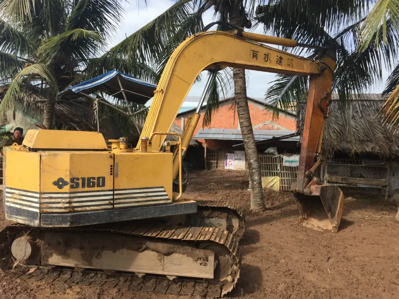 Trộm máy xúc ở Cần Thơ mang qua Bến Tre cất giấu ảnh 1