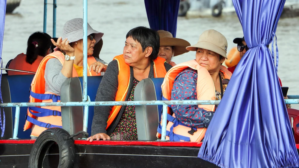 Háo hức về Cần Thơ thưởng thức lễ hội trên sông ảnh 6