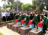 Xúc động lễ an táng 16 liệt sĩ hy sinh ở Campuchia