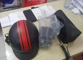 14 người kéo đến trụ sở đánh công an bị thương ảnh 3 Rút thẻ xưng là hình sự, đánh công an khi bị kiểm tra