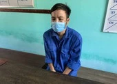 Cướp tiền mua vịt của bạn nhậu đem đi đánh bạc ảnh 2 Bắt thanh niên chuyên cướp giật dây chuyền của phụ nữ