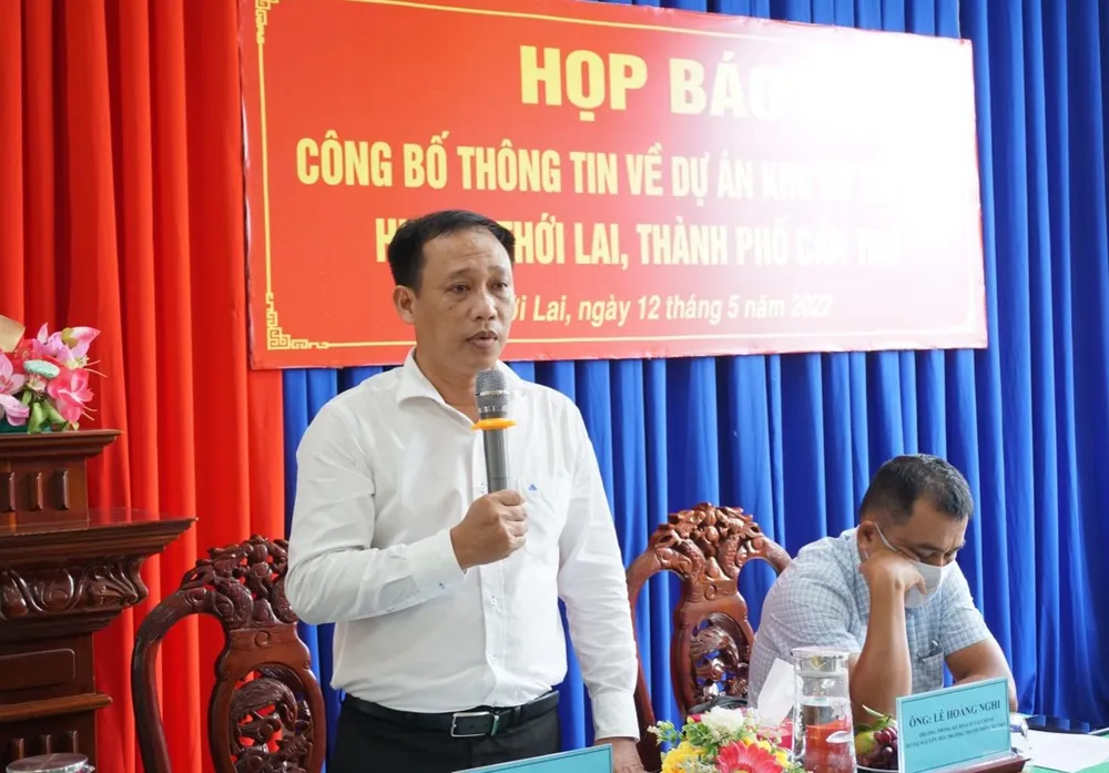 Ông Huỳnh Thanh Phường, Phó Chủ tịch UBND huyện Thới Lai, thông tin tại buổi họp báo. Ảnh: HD Ông Huỳnh Thanh Phường, Phó Chủ tịch UBND huyện Thới Lai, thông tin tại buổi họp báo. Ảnh: HD