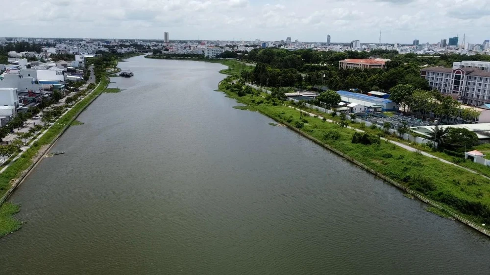 Công trình Hồ Búng Xáng có vai trò cải thiện vệ sinh môi trường, tăng lưu lượng dự trữ nước và góp phần cho công tác chống ngập trung tâm thành phố.