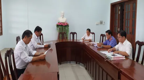 Buổi họp xét giảm thời hạn chấp hành án phạt tù cho phạm nhân. Ảnh: VKS Buổi họp xét giảm thời hạn chấp hành án phạt tù cho phạm nhân. Ảnh: VKS