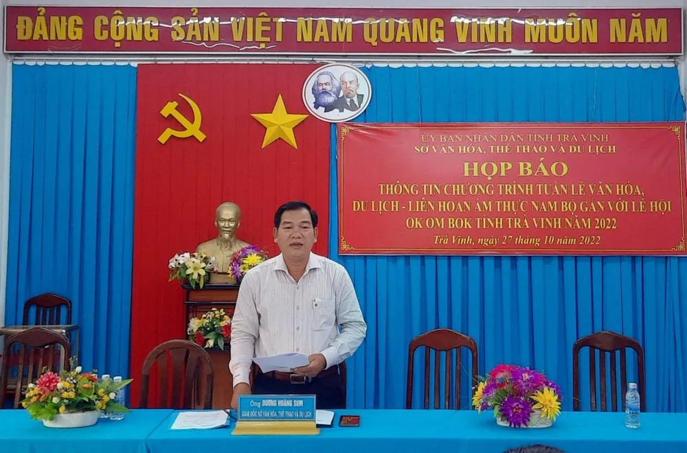 Ông Dương Hoàng Sum – Giám đốc Sở VHTT&amp;DL tỉnh Trà Vinh thông tin về sự kiện