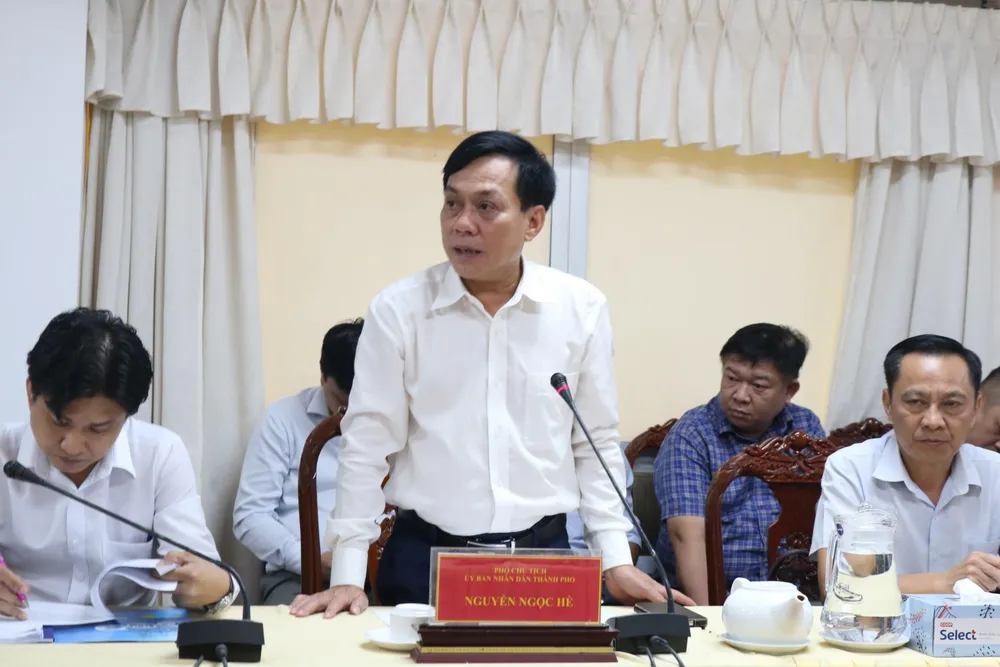 phó chủ tịch cần thơ