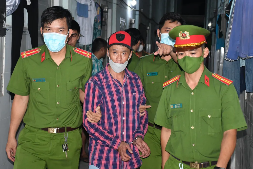 hỗn chiến có súng trà vinh