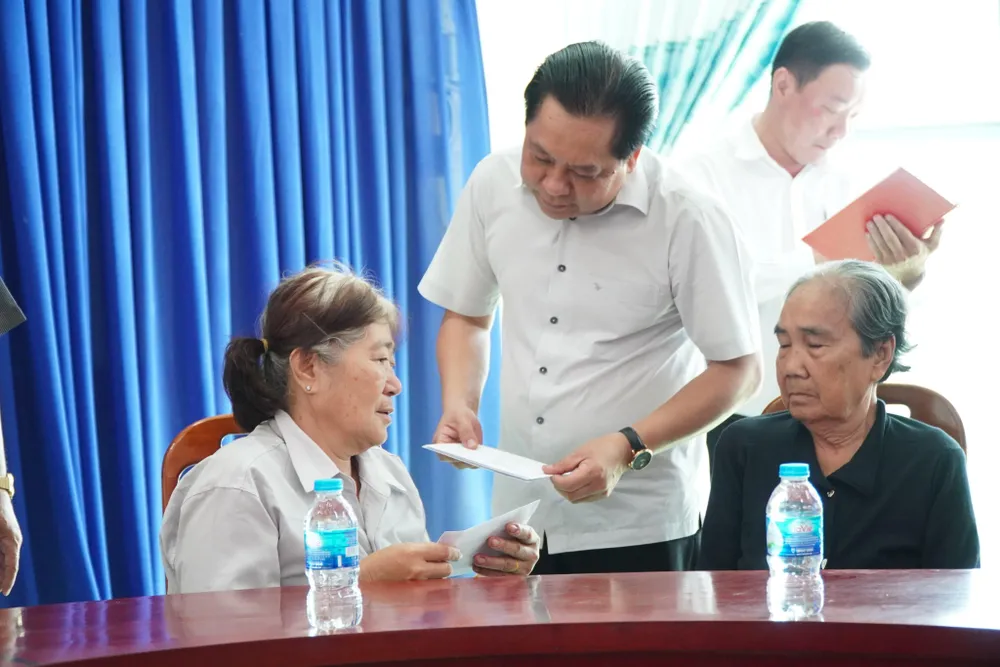 sạt lở bờ sông cổ chiên sạt lở bờ sông cổ chiên