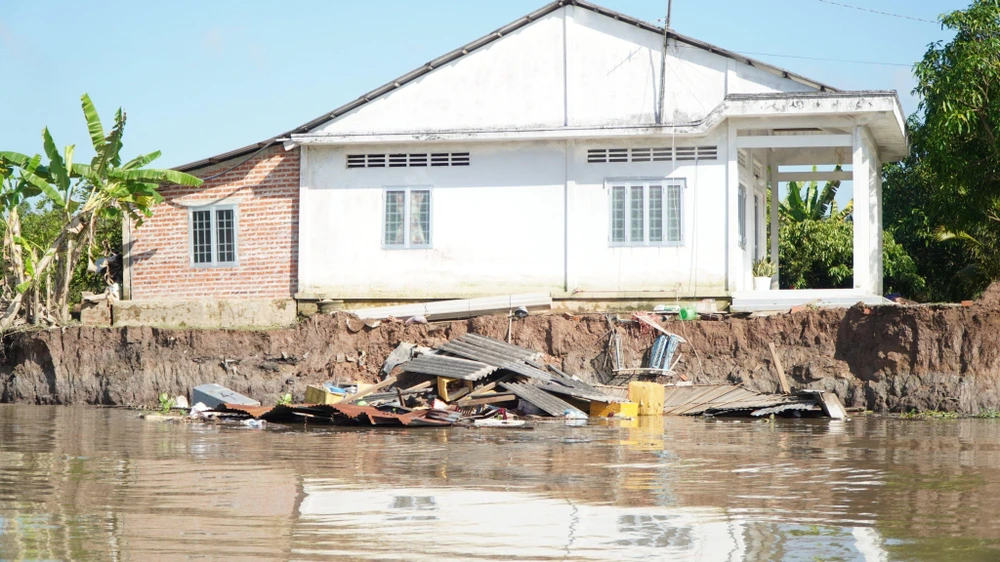sạt lở cổ chiên