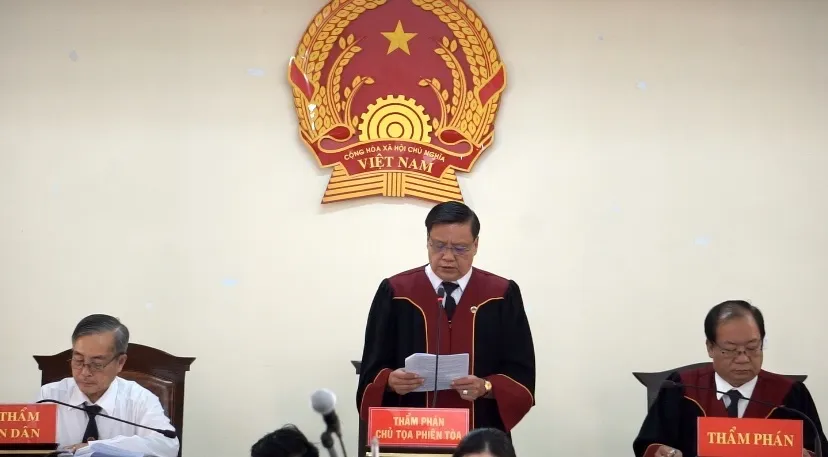 buôn lậu 51kg vàng buôn lậu 51kg vàng