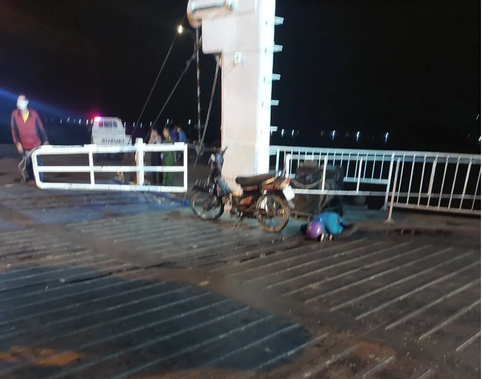 chém người trên phà