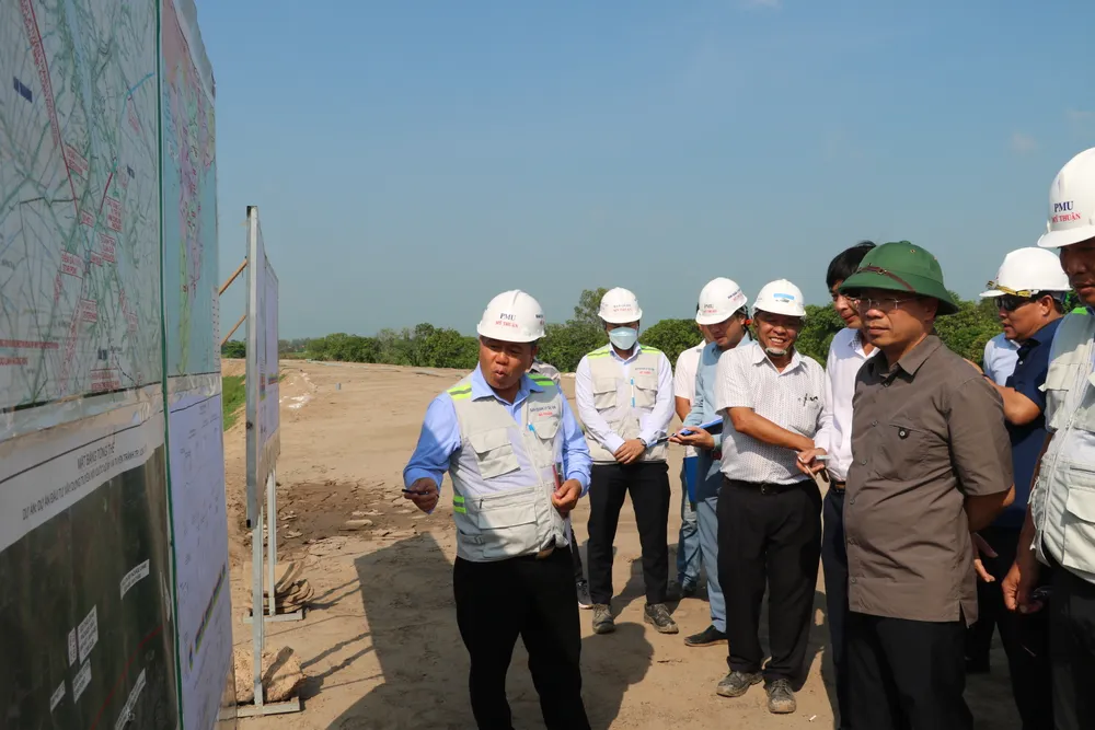 tuyến tránh long xuyên