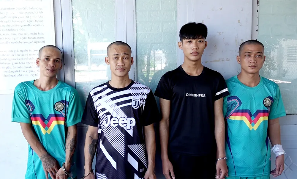 đâm chém an giang