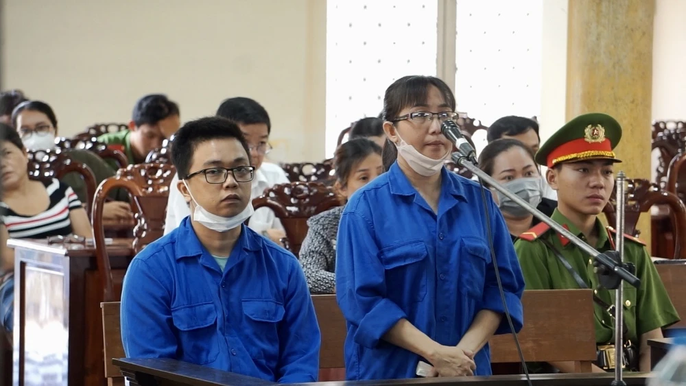 kế toán ngân hàng tham ô