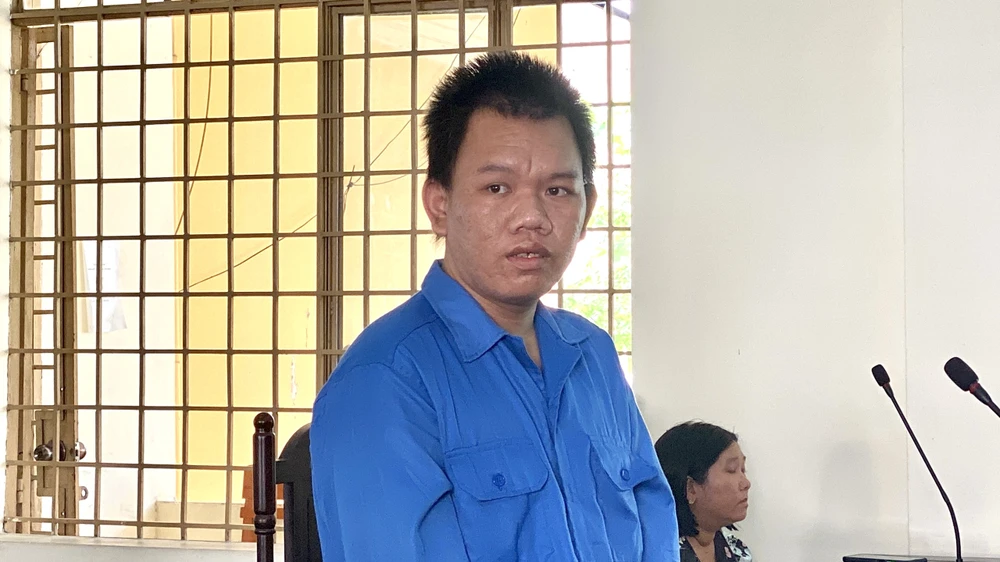 Bị cáo Trương Minh Hòa tại toà. Bị cáo Trương Minh Hòa tại toà.