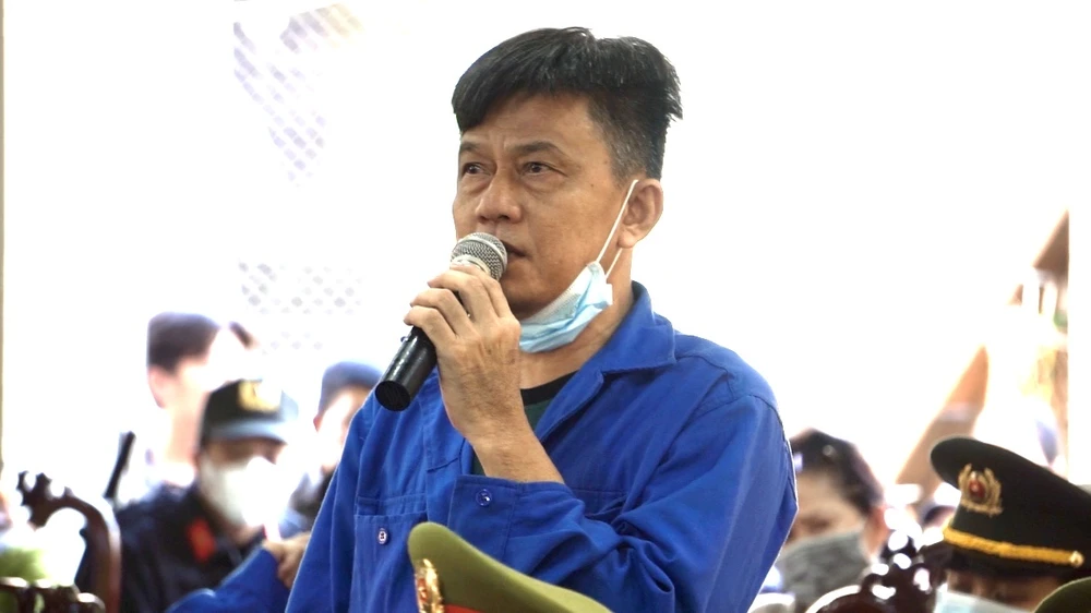 buôn lậu 51kg vàng