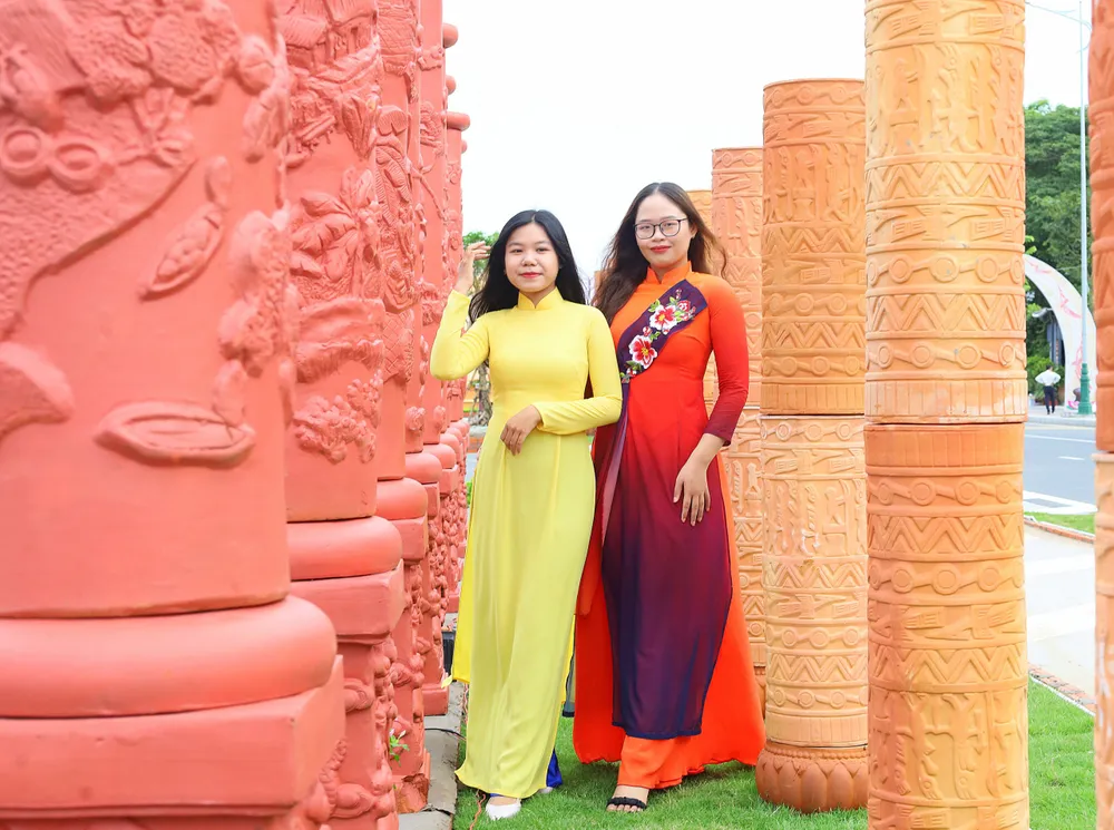 gốm đỏ vĩnh long