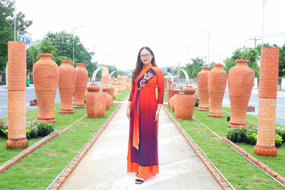 gốm đỏ vĩnh long